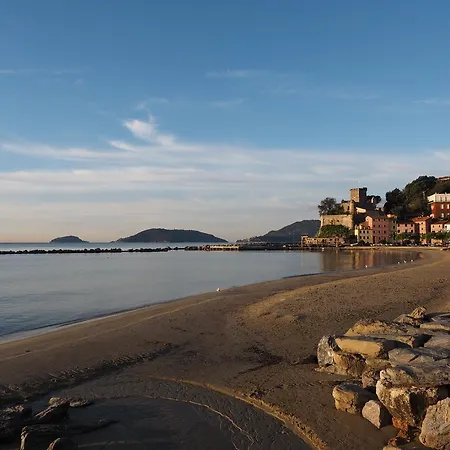Casa de hóspedes Affittacamere Il Pellegrino San Terenzo